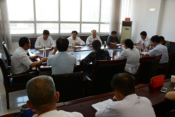 范市长调研.jpg